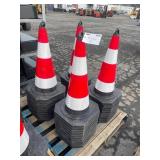 New Skid Lot Of (40) PCS 28" Traffic Cones W/Base