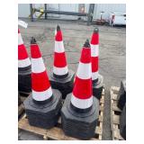 New Skid Lot Of (40) PCS 28" Traffic Cones W/Base