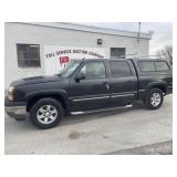 2005 Chevy Silverado 4X4 Pickup Truck