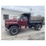 1990 Ford F700 9