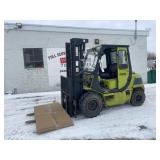 Clark 4,000 IB Capacity Diesel Forklift