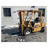 Komatsu 5000LB LP Forklift