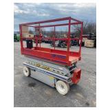 2000 Skyjack 3220 Electric Scissor Lift