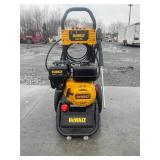 New Dewalt 3400 PSI Pressure Washer