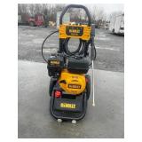 New Dewalt 3400 PSI Pressure Washer
