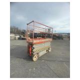 2000 Skyjack 3226 Electric Scissor Lift