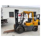 2000 TCM 6,000 IB Capacity LP Forklift