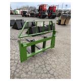 New Kivel John Deere Attach Pallet Forks