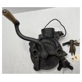 Black Hawk R22 Corn Sheller w/ Corn Shuckers