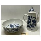 Mottahedeh Palace Blue Oval Coffee Pot & Bowl