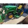 John Deere 2720 Utility Tractor w/ 200CX Loader &