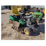 John Deere Mower (no hood)
