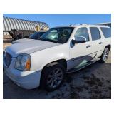 2013 GMC Yukon XL Denali