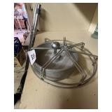 Pie Marker & Aluminum Press
