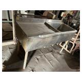 Stainless Steel Prep Sink + Metal Rack