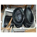 Black Sandwich Baskets & Bus Tubs