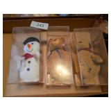 (3) Ty Beanie Babies in Acrylic Boxes