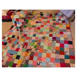 Polyester Double Knit Patchwork Quilted Comforter
