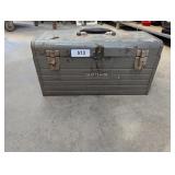 Metal Craftsman Toolbox w/