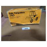 Vintage Case 740 Die Cast Wheel Loader in
