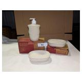 NIB Ivory Longaberger Soap Dispenser &