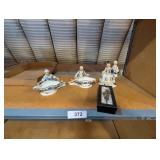 Vienna Fine China Figurines & Wine Stopper