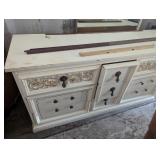 Dresser w/ Mirror