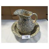 Roseville Pitcher & Basin
