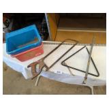 (2) Mini Feeders, Metal Triangle & Hacksaw