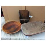 (2) Wood Bowls & Wooden Scoop