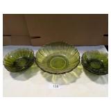 Vintage Indiana Glass Serving Bowls w/