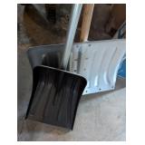 Metal & Plastic Snow Shovels