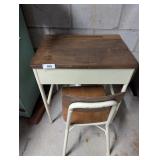 Vintage Heywood Wakefield Child