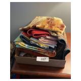 Place Mats, Table Runner, Dish Towels