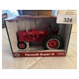 Ertl McCormick Farmall Super H Die Cast Tractor