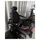 Red Quantum 4fton Electric Power Chair w/ Charger