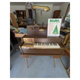 Vintage Magnus Chord Organ, + Vintage Magnus Chord Organ, +