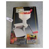 Victorio Model 200 Food Strainer Victorio Model 200 Food Strainer