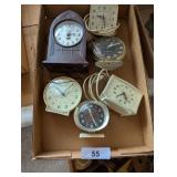 (6) Vintage Clocks