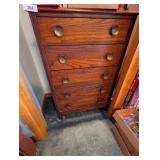Oak Chest of Drawers