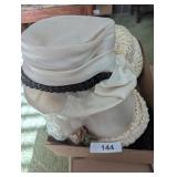 (6) Vintage Ladies Hats + Vintage Clutch