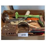 Assorted Kitchen Utensils