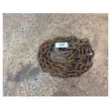 Approx. 8ft Chain w/ (2) Hooks