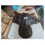 English Saddle - 17"?