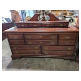 (5 Pc) Cherry King Size Bedroom Suite w/