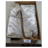 Aluminized Heat Resistant Mitts