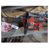 Chainsaw w/ Extra Chain