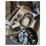 Small Chain Boomer, Chain Hooks, +