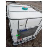 275 Gallon Tank w/ Cage