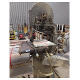 Crescent Machine Company Band Saw w/ Blades -*